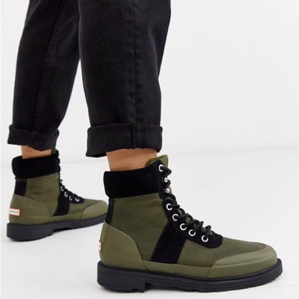 Hunter Insulated Commando Boots, size 8